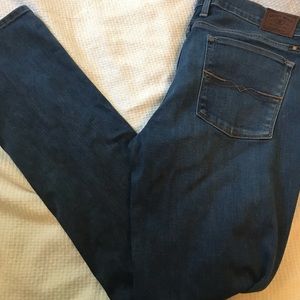 EUC! Lucky Jeans 12 ankle straight Charlie denim